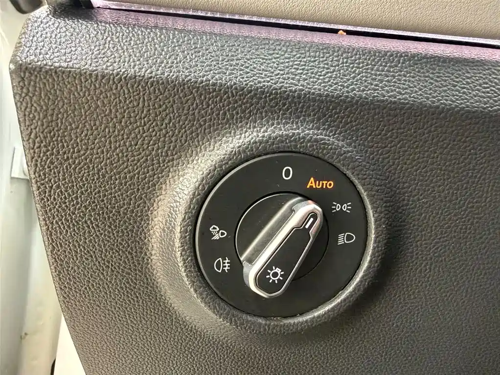 Volkswagen Tayron 2023 280TSI 2WD Luxury Plus Advanced Edition фото 9