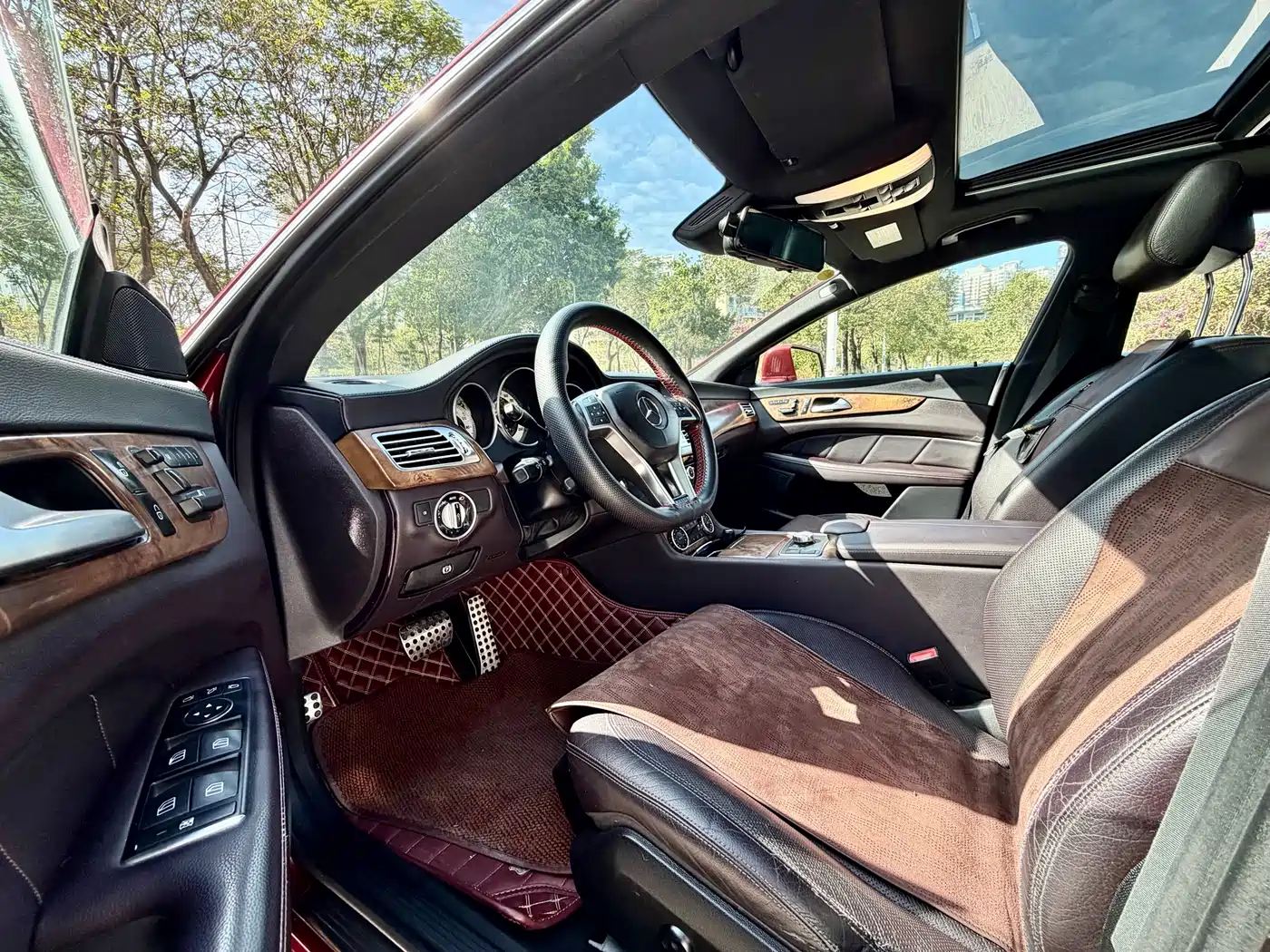 Mercedes-Benz CLS 2012 CLS 350 CGI фото 4