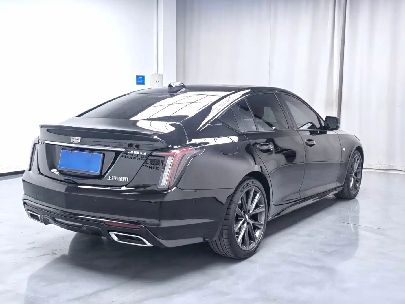 Фото 9 - Cadillac CT5