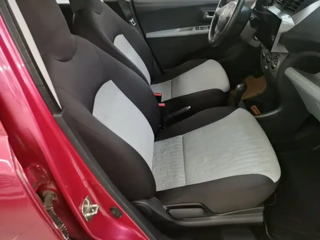 Suzuki Alto 2015 2013 1.0L Automatic Deluxe