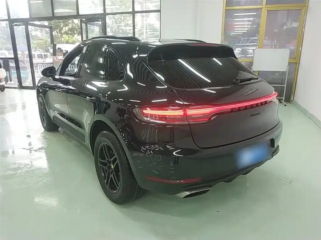 Porsche Macan 2018 Macan 2.0T фото 5