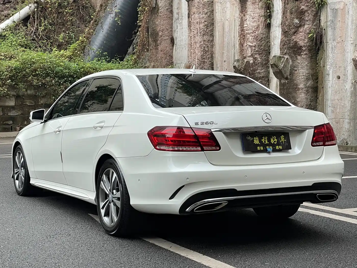 Mercedes-Benz E-Class 2015 E 260 L Sport фото 5