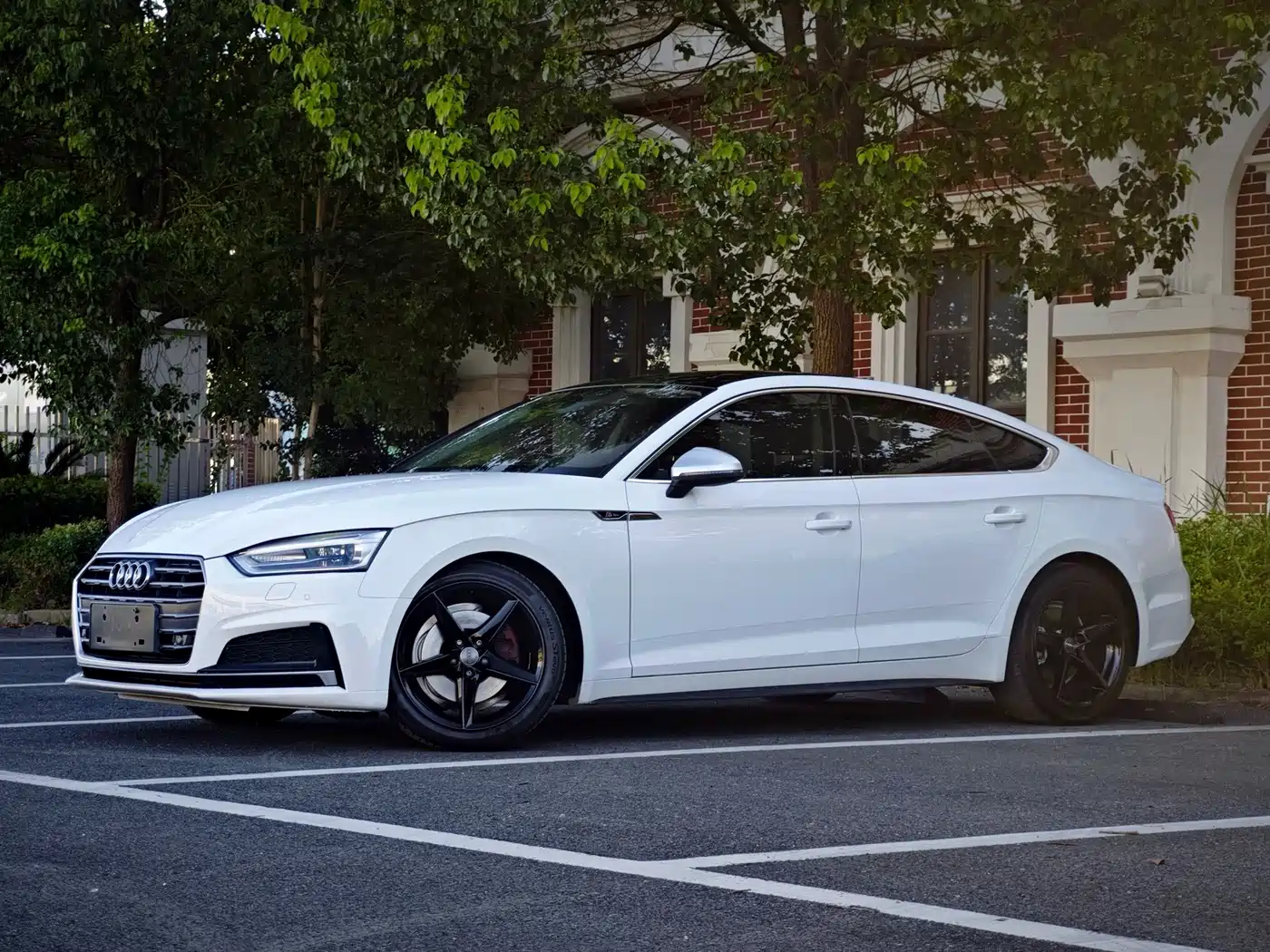 Audi A5 (Import) 2017 2017 Sportback 40 TFSI Fashion