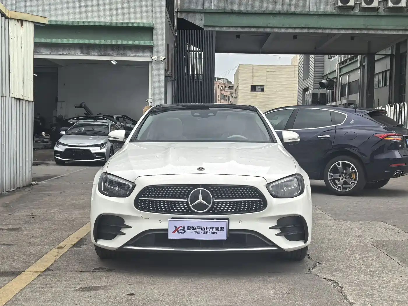 MERCEDES-BENZ E CLASS