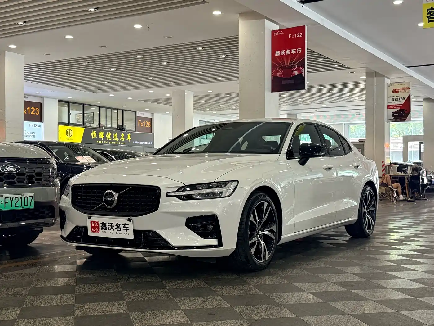 Volvo S60