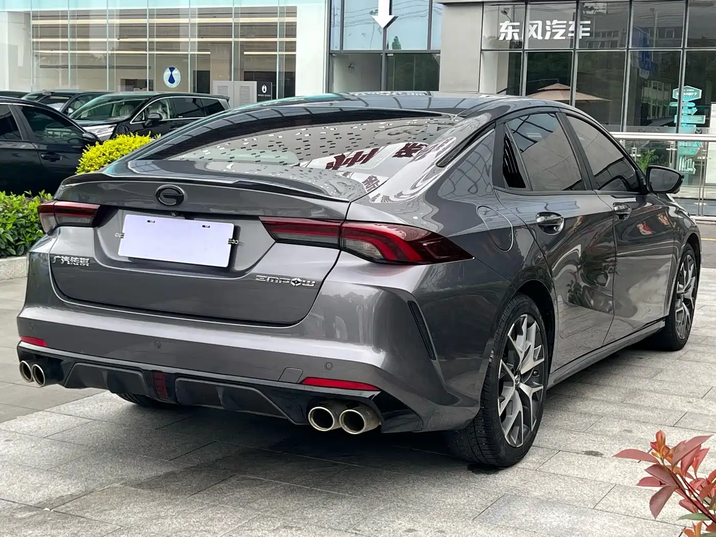 GAC Trumpchi Trumpchi Emkoo 2023 270T DCT J16 Edition фото 7