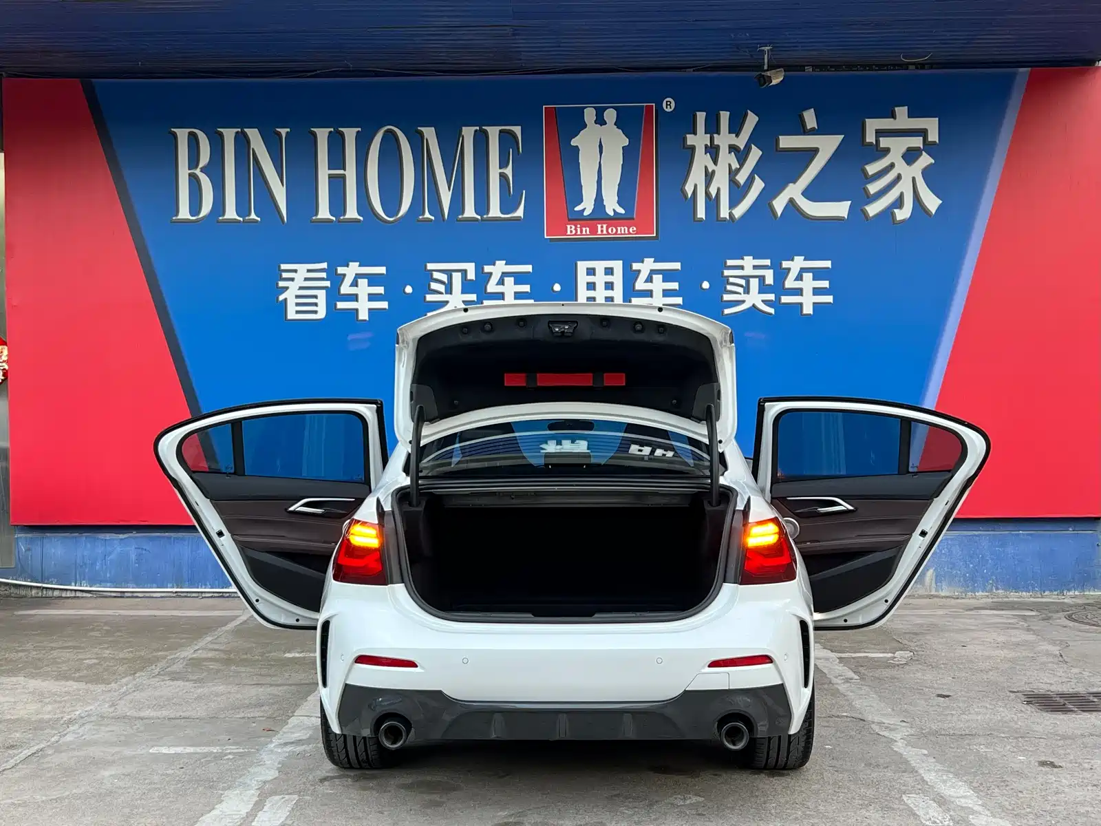 Фото 18 - BMW 1 Series