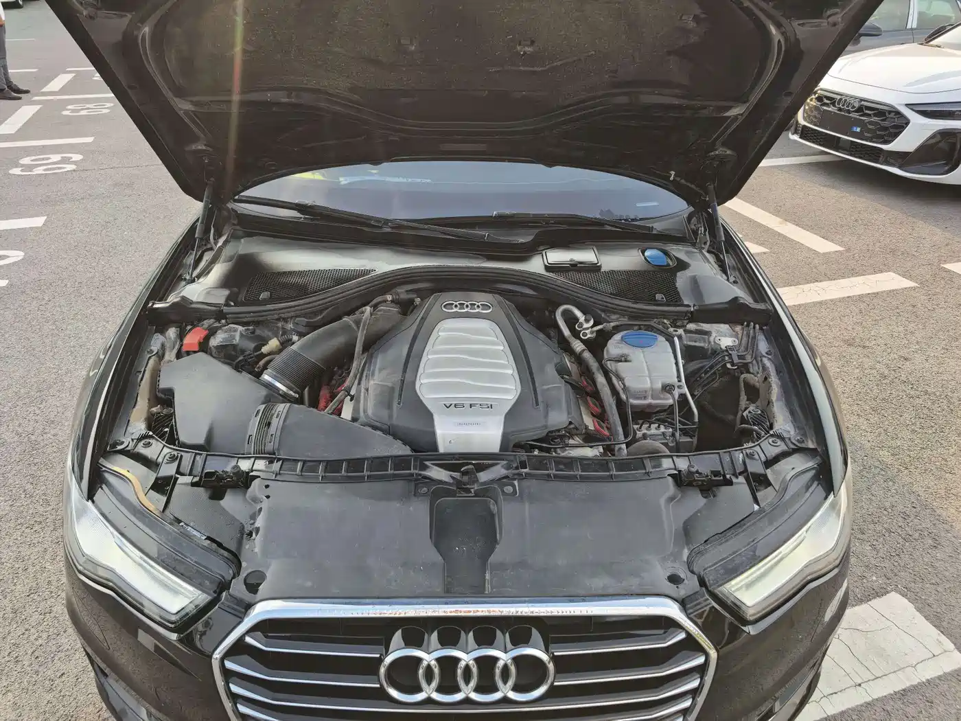 Фото 21 - Audi A6L