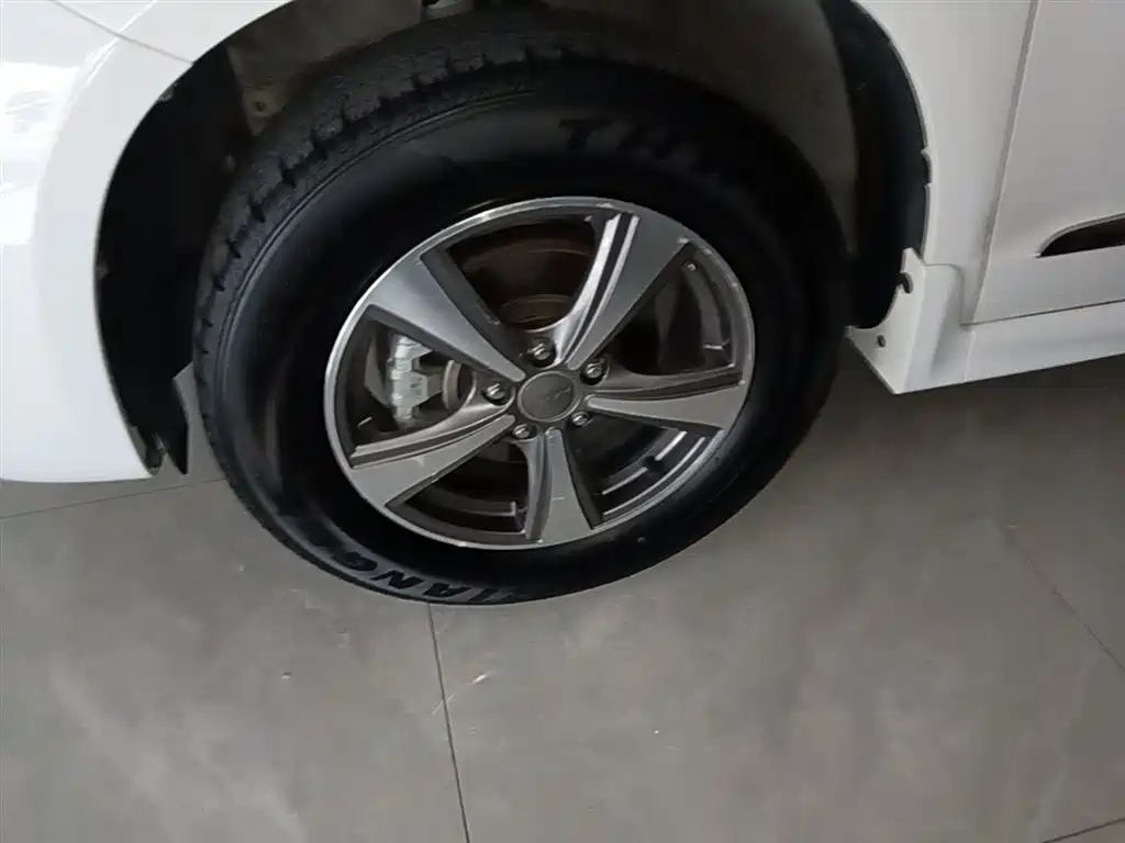 Haval H6 2017 Classic 1.5T Manual 2WD Urban Edition фото 23