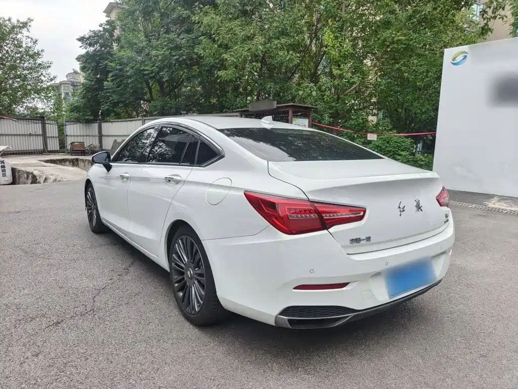 Hongqi H5 2019 2019 30TD Smart Connect Rhythm Edition