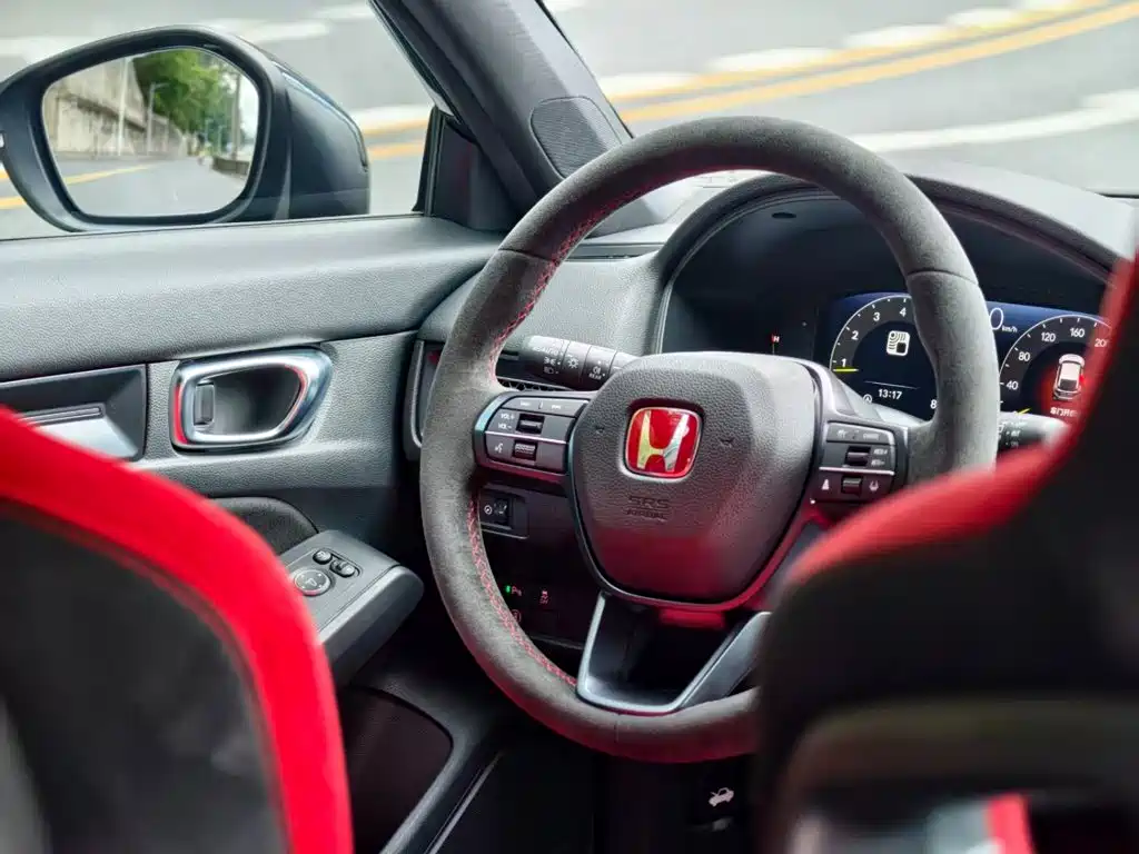 Honda Civic (Import) 2023 2023 2.0T 420TURBO TYPE R