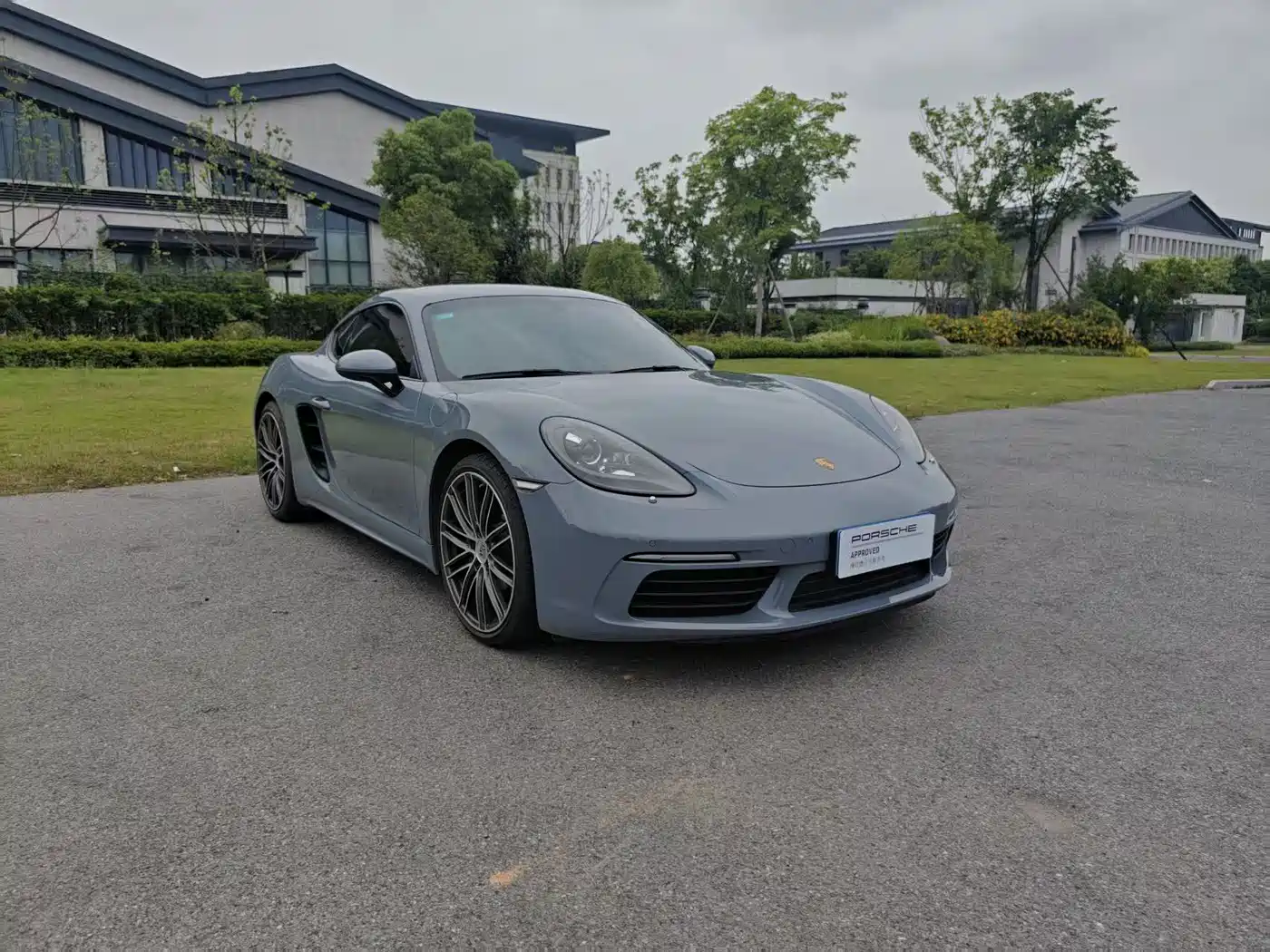 Porsche 718 2022 Cayman 2.0T фото 3