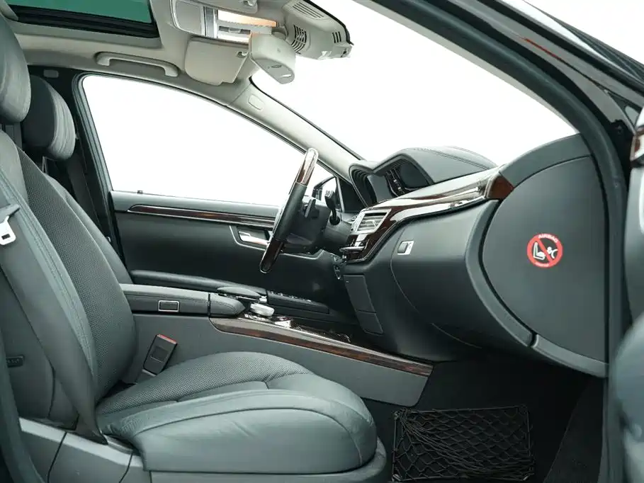 Mercedes-Benz S-Class 2010 S 350 L 4MATIC фото 28