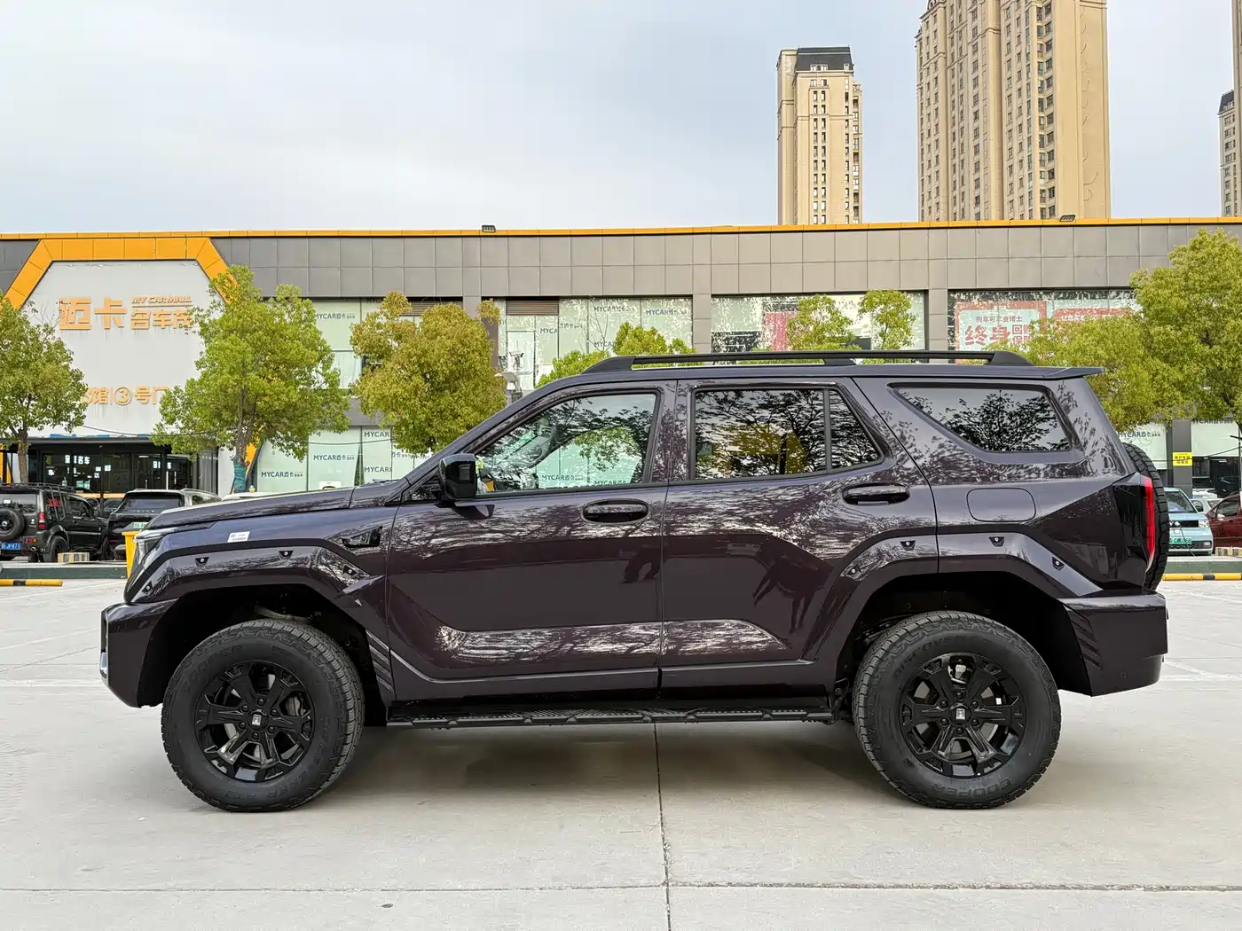 TANK TANK 400 NEW ENERGY