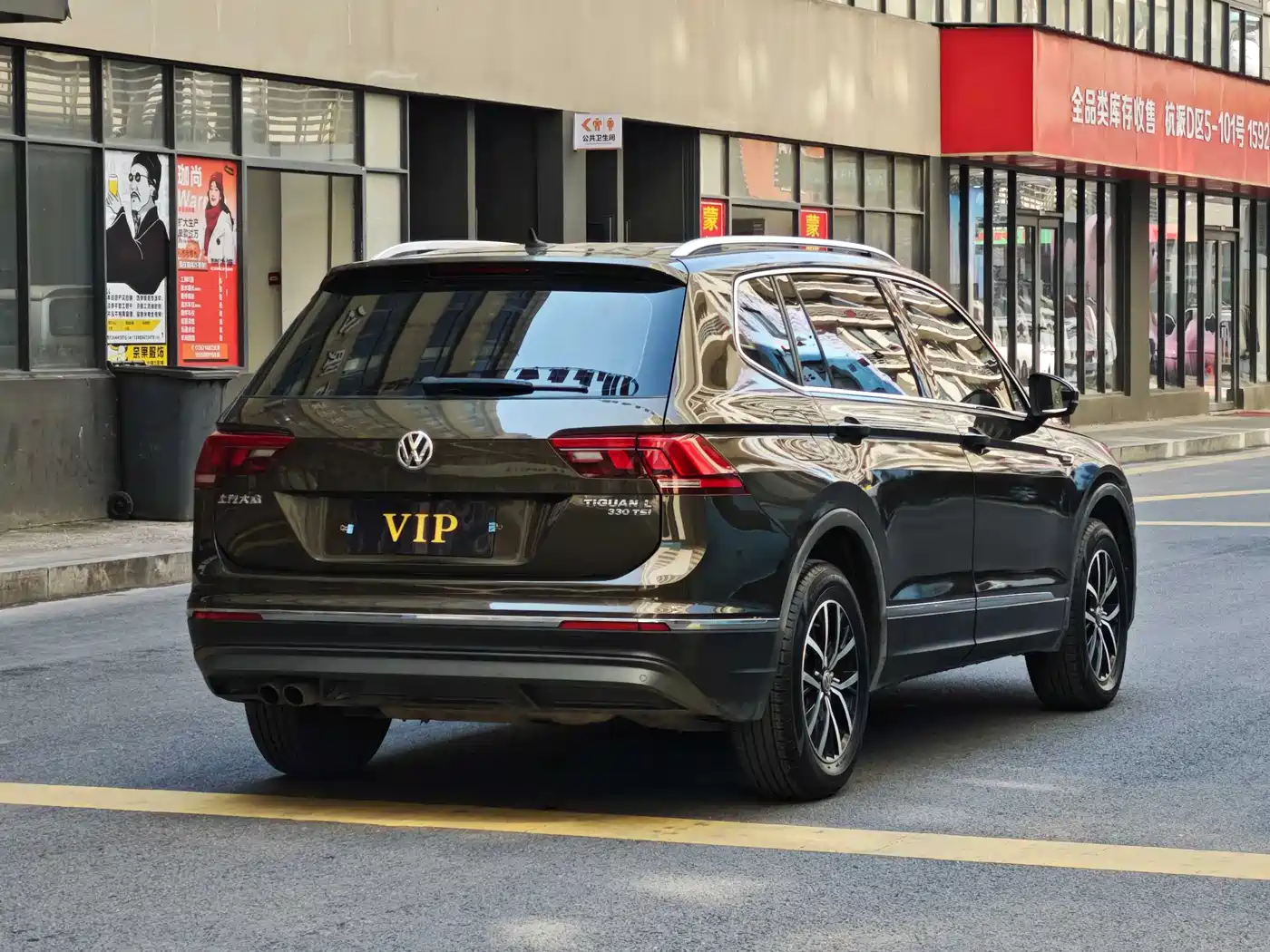 Volkswagen Tiguan L 2018 330TSI Automatic 2WD Luxury Edition фото 9