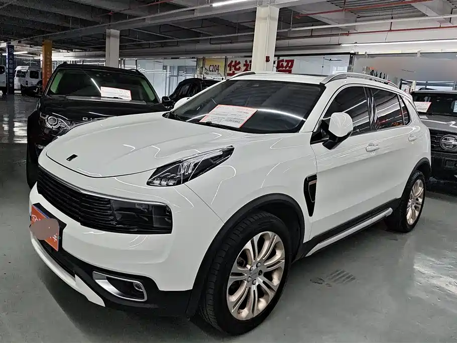 Lynk & Co 01 2017 2.0T 2WD Pro Version
