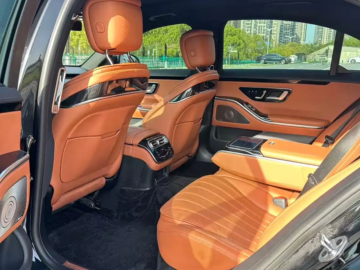 MERCEDES-BENZ S CLASS