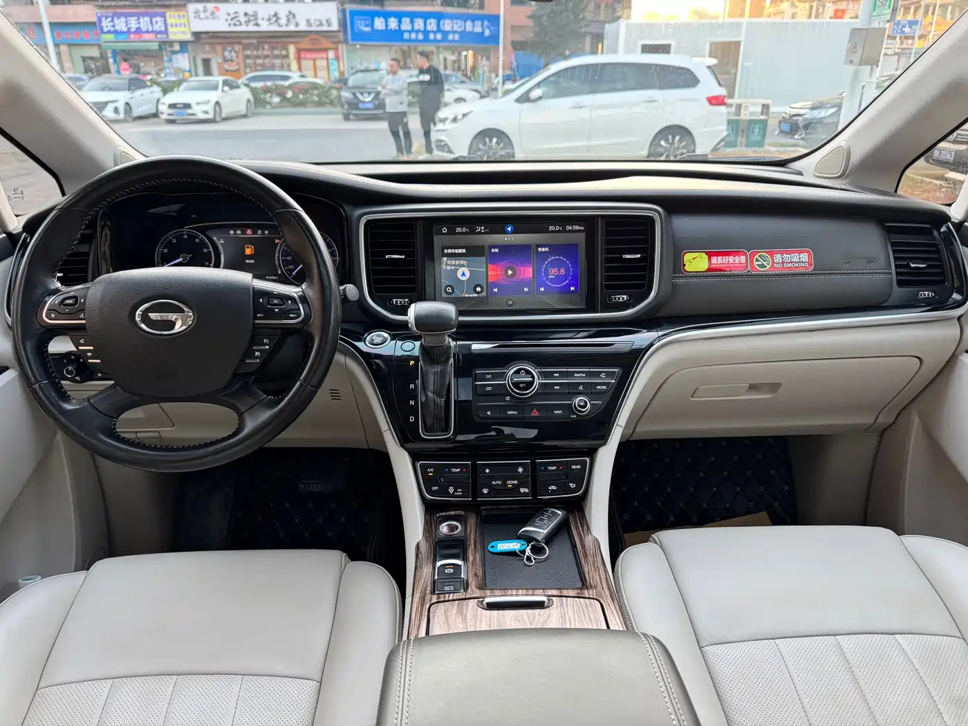 GAC Trumpchi Trumpchi M8 2018 320T Premium Edition фото 18