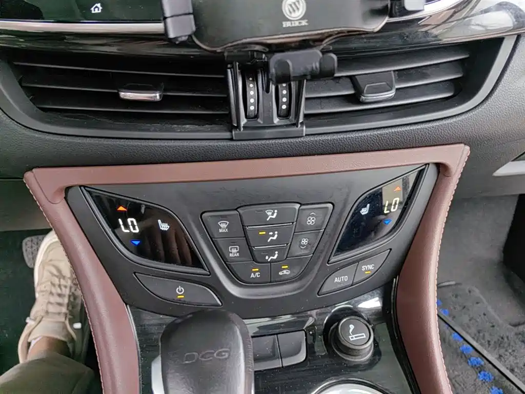 Buick Envision Plus 2021 532T FWD Elite Trim фото 13