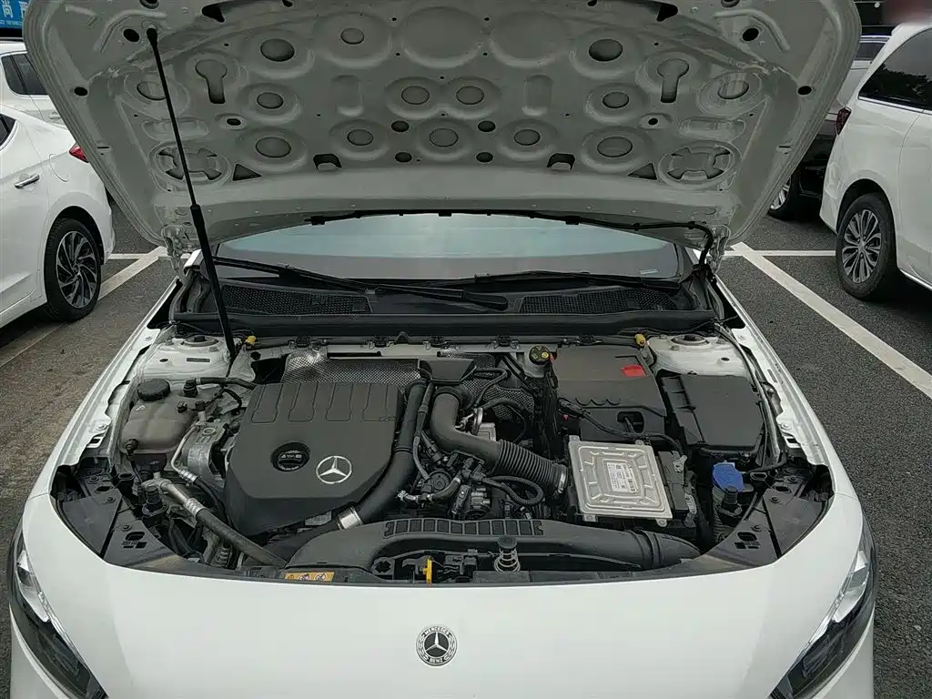 Mercedes-Benz A-Class 2022 Facelift III A 200 L Sport Sedan Fashion фото 20