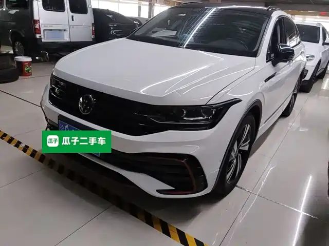 Volkswagen Tiguan X Рестайлинг, 330TSI, Моноприводный Флагман