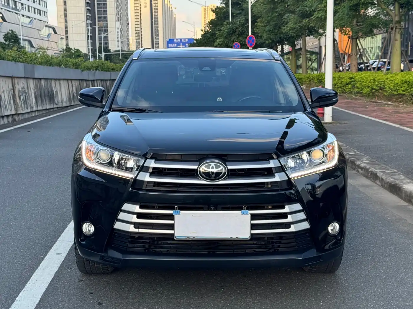 Toyota Highlander 2018 2.0T 4WD Luxury 7-seater (China V) фото 2