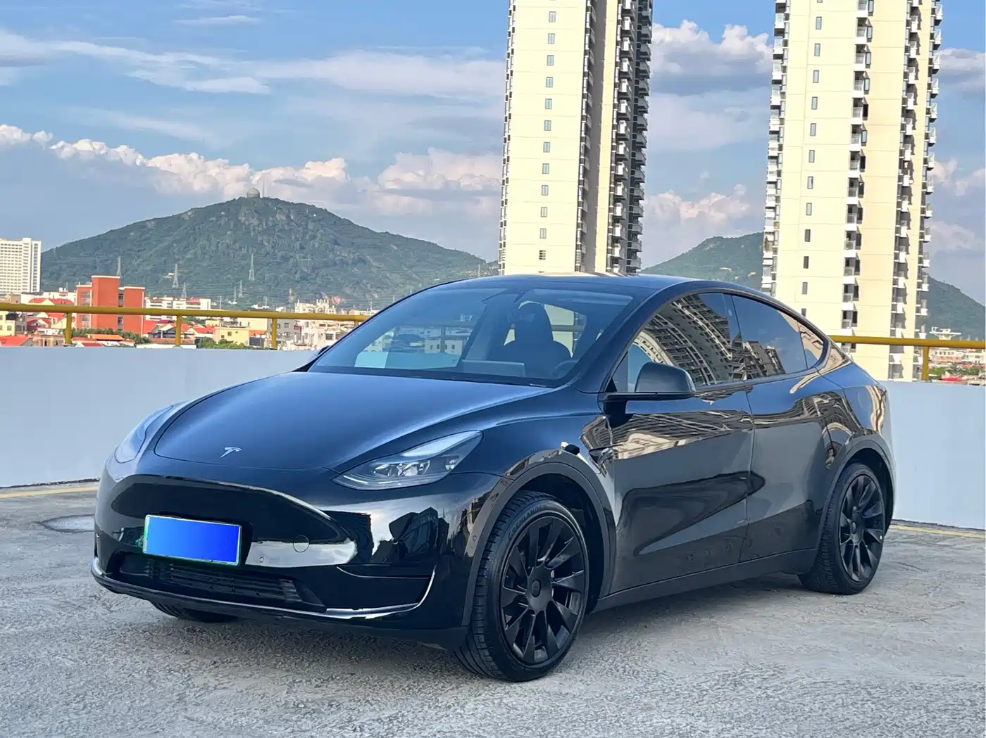 Tesla Model Y 2022
