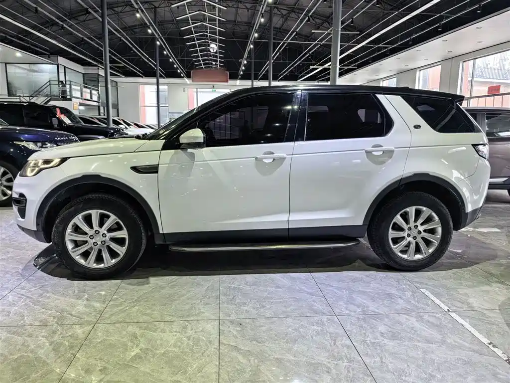 Land Rover Discovery Sport 2019 240PS SE Edition China VI фото 5