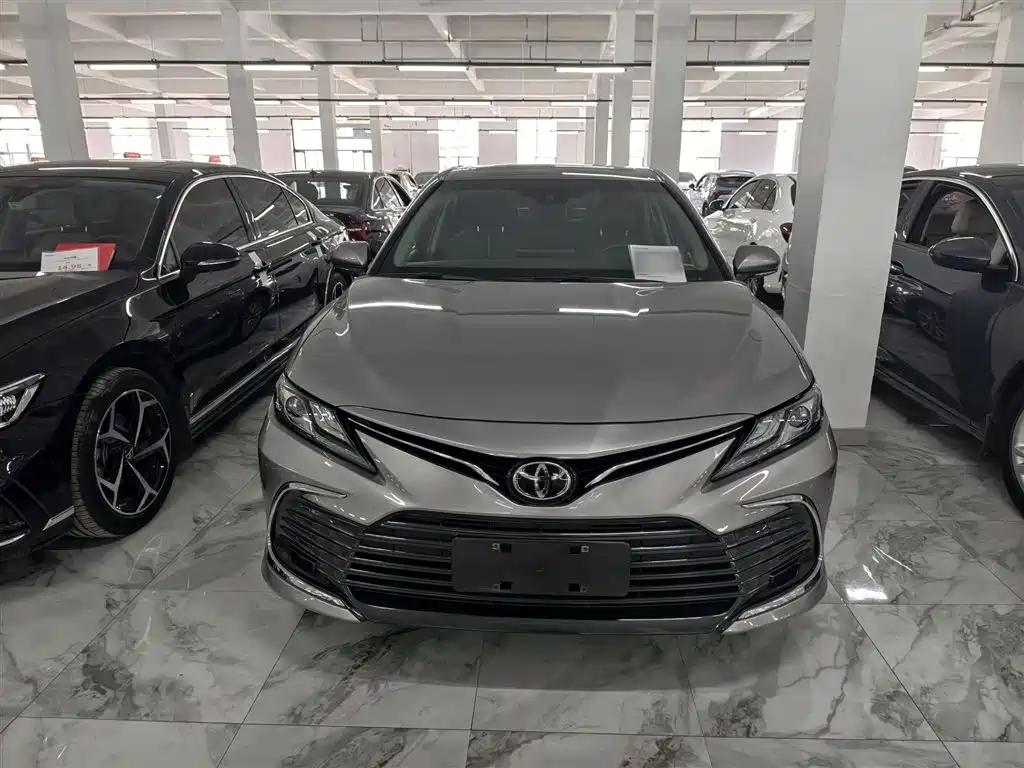 Toyota Camry 2021 2.0G Luxury Edition фото 10