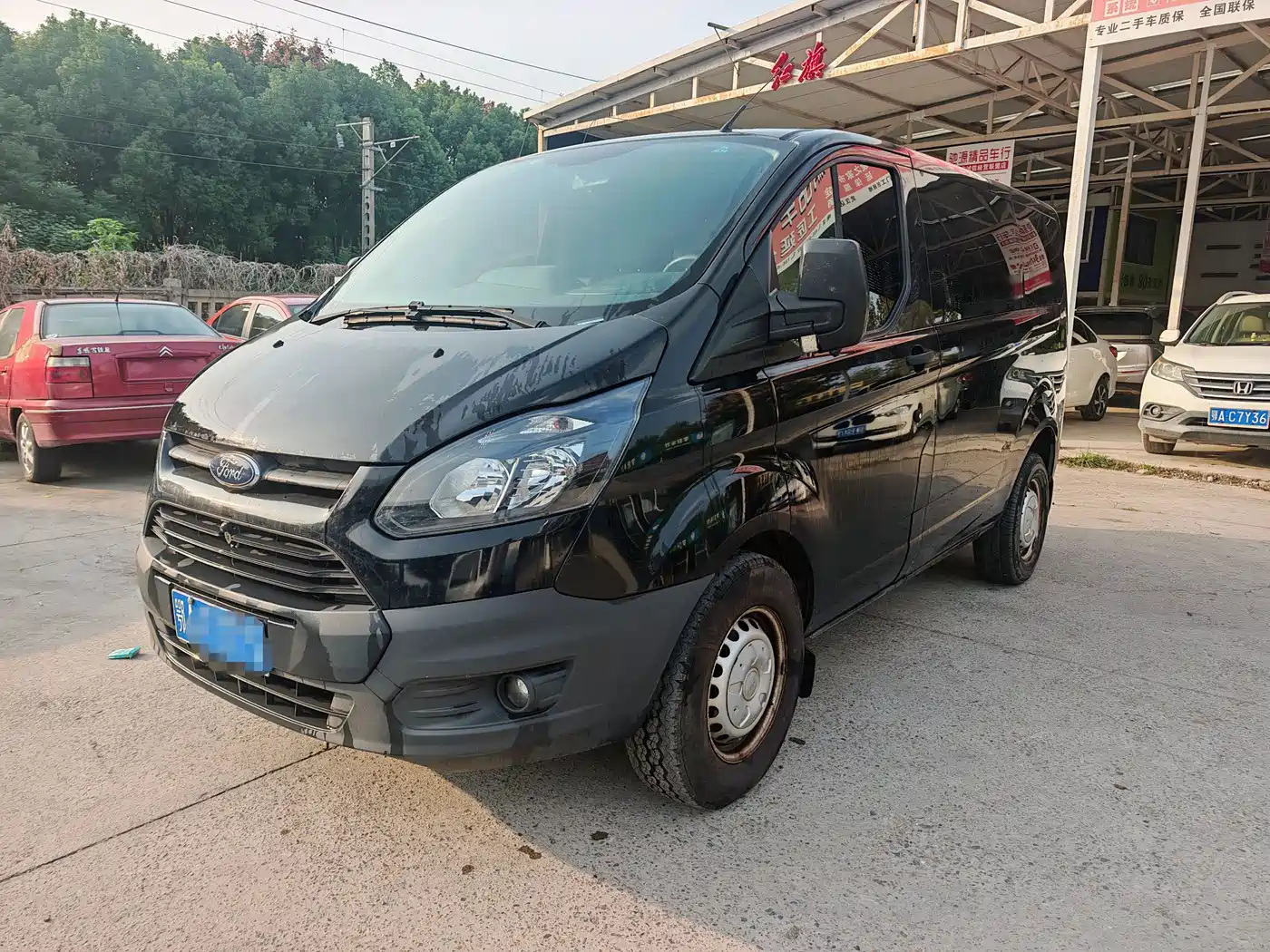 Ford Transit 2023 2019 2.0T Gasoline Multi-Purpose Commercial Vehicle Short Wheelbase Low Roof 6-Seater China VI