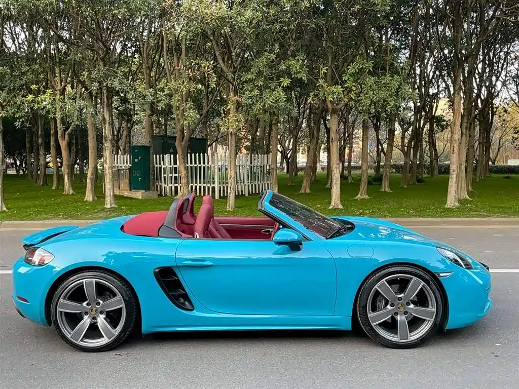 Porsche 718 2020 Boxster 2.0T фото 27