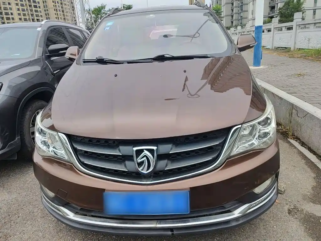 Фото 3 - Baojun 730