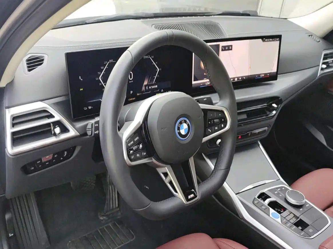 BMW i3 2025 2025 eDrive 35 L