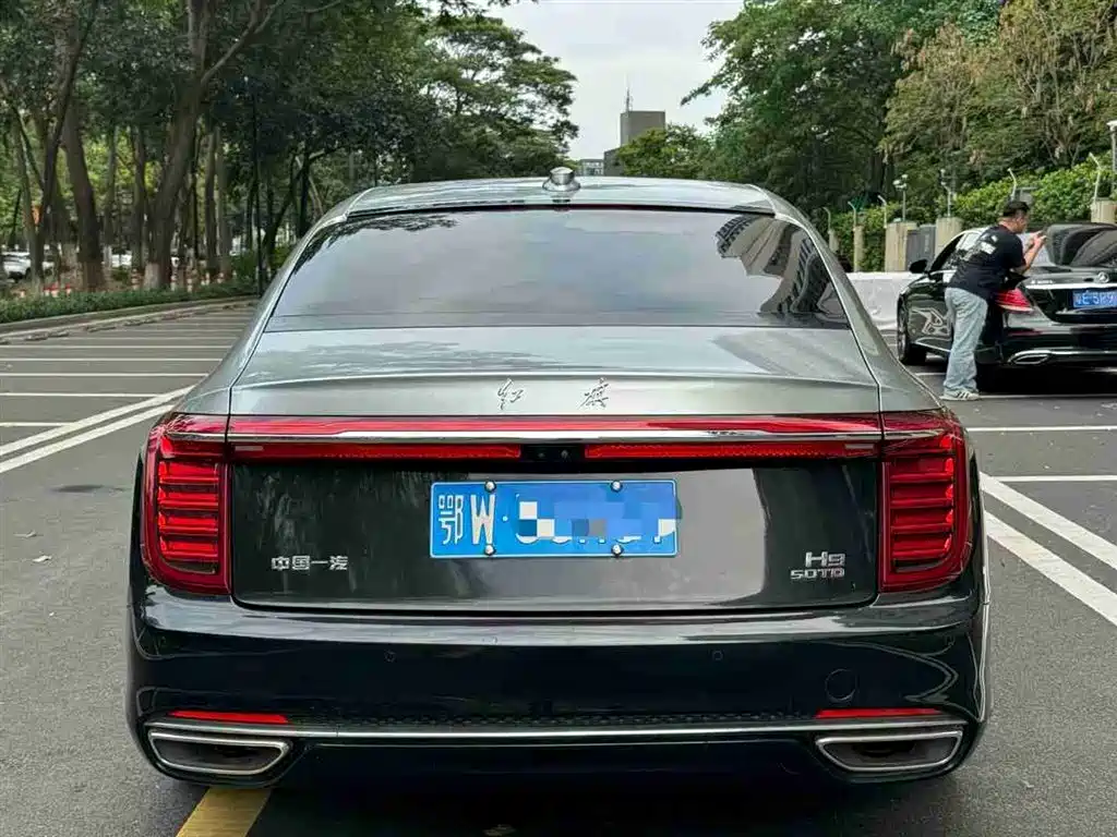 Hongqi H9 2020 3.0T Smart Connect Flagship 4-Seater фото 5