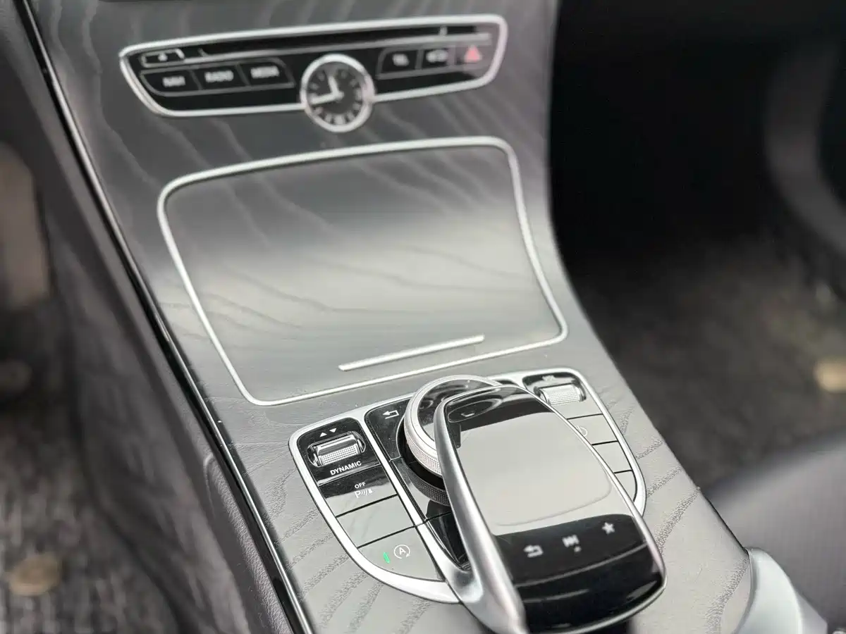 Mercedes-Benz C-Class 2016 C 180 L Sport фото 6
