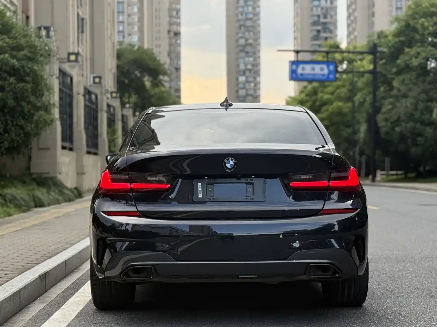 BMW 3 Series 2021 Facelift 325i M Sport Shadow Edition фото 5
