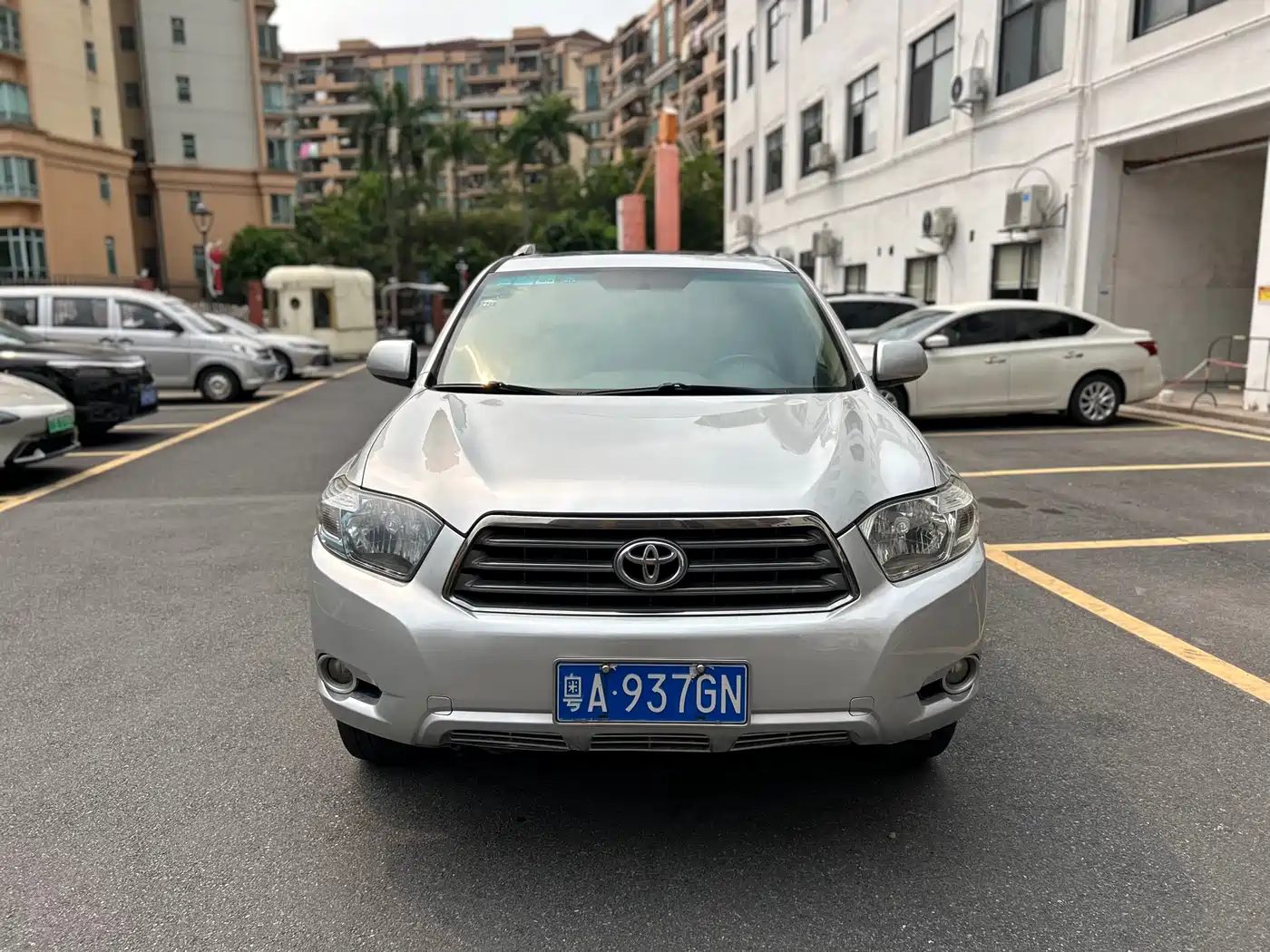 Toyota Highlander 2009 3.5L 4WD 7-seater Luxury Edition фото 3