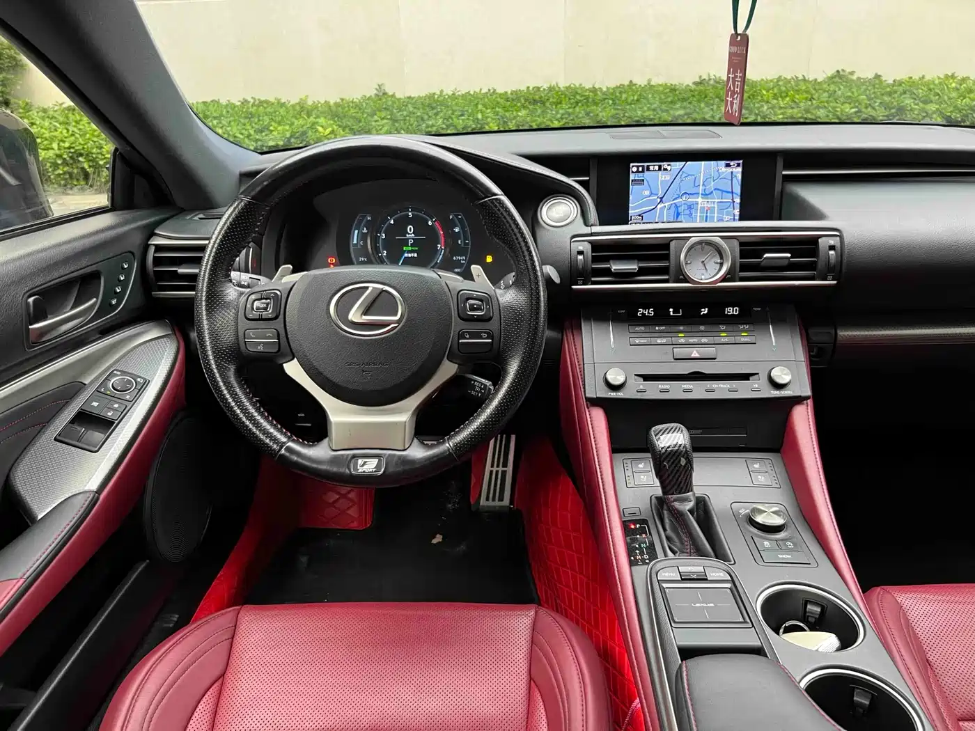 LEXUS RC