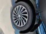 Photo 6 - Buick LaCrosse