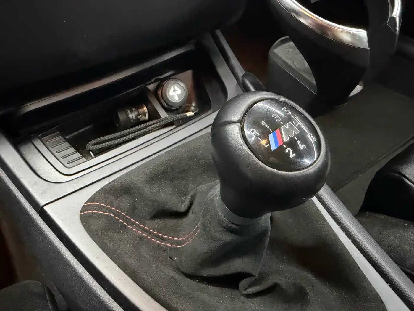 BMW 1 Series M 2011 1M Coupe фото 15