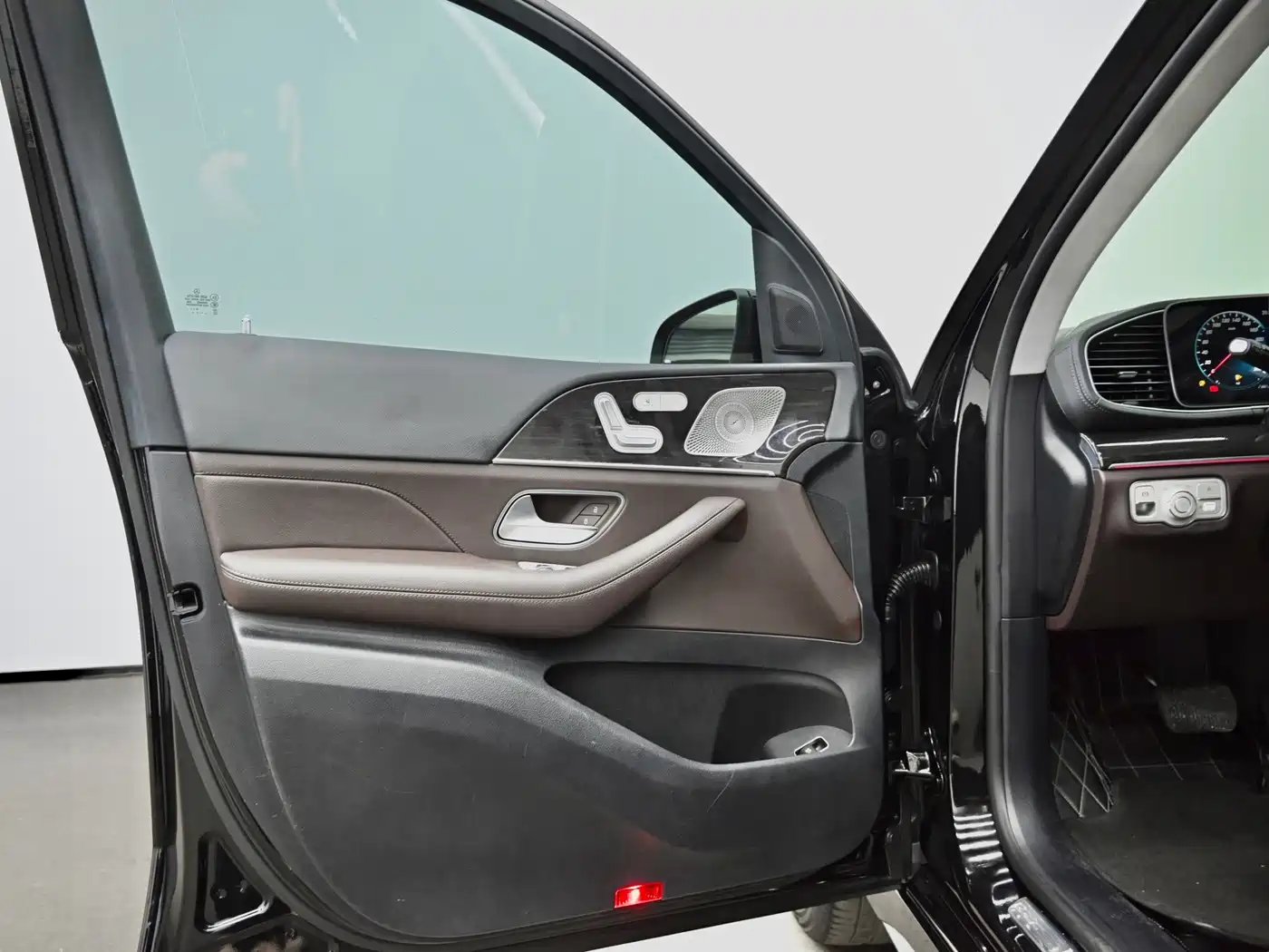 Mercedes-Benz GLE, миниатюра 20
