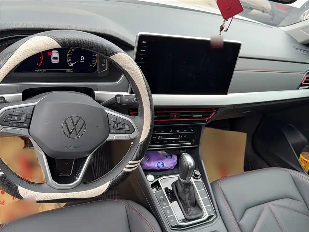 Volkswagen Lavida 2024 Model 300TSI DSG Starlight Leading Edition фото 17