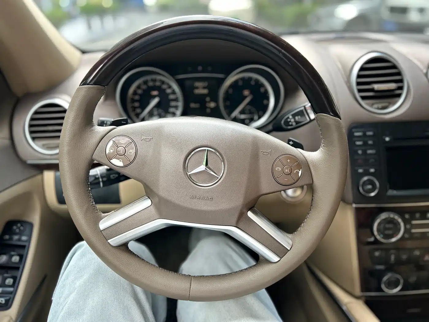 Mercedes-Benz GL-Class фото 11