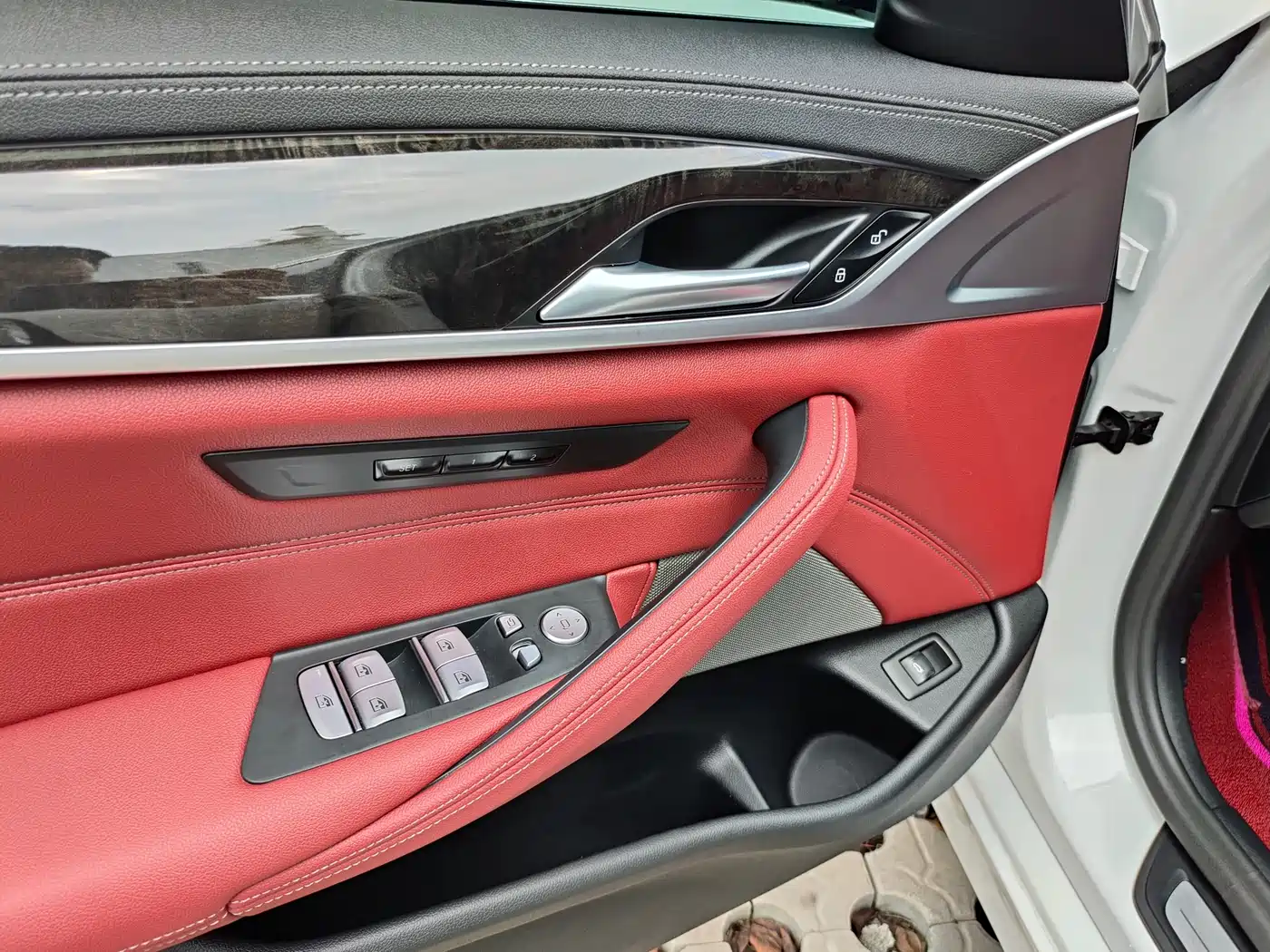 BMW 5 Series 2022 525Li Luxury Package фото 18