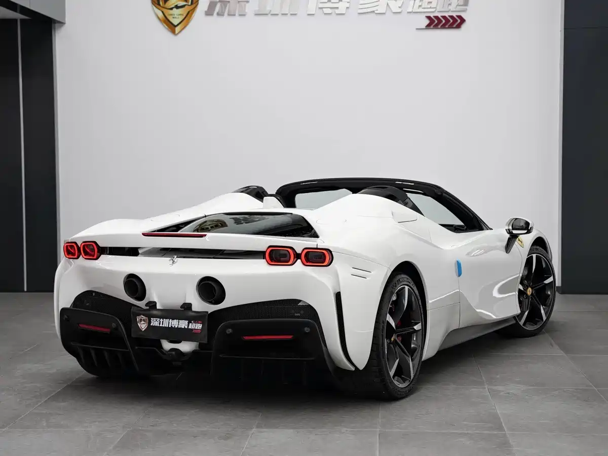 Ferrari SF90 2025 2021 3.9T V8 Spider