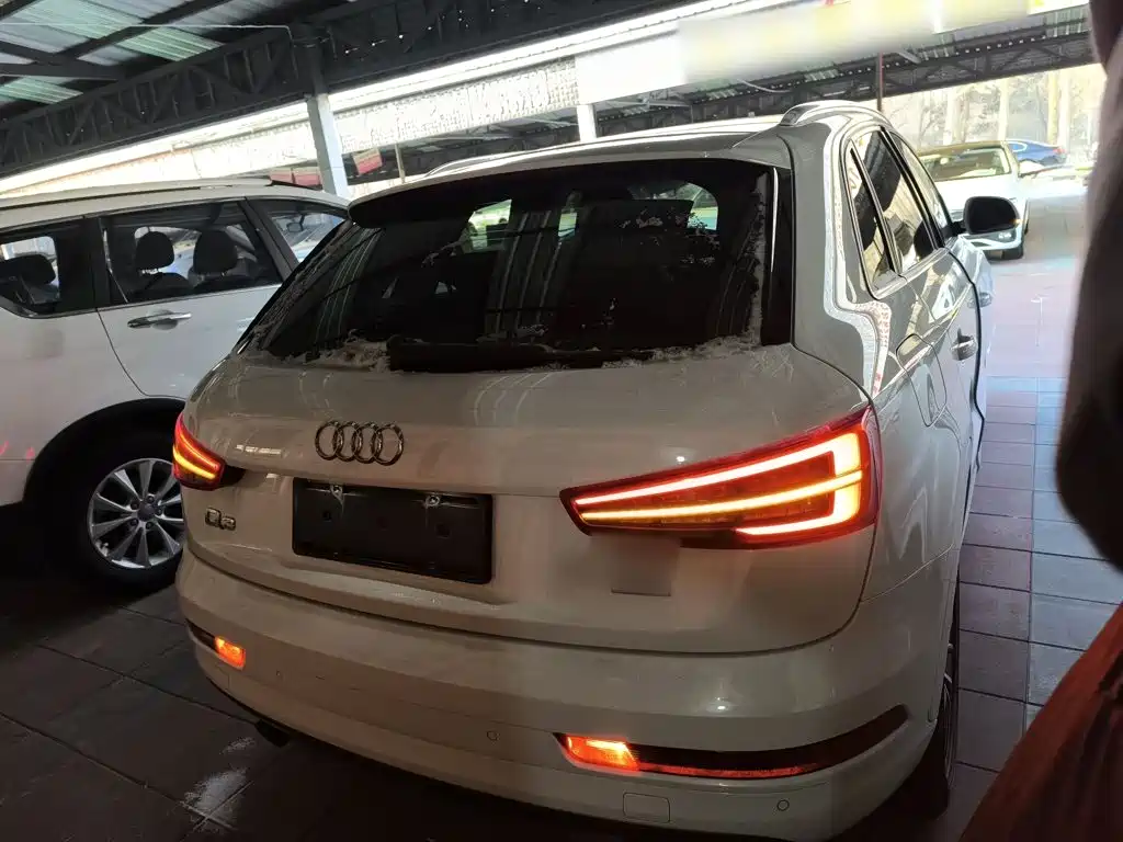 Фото 22 - Audi Q3