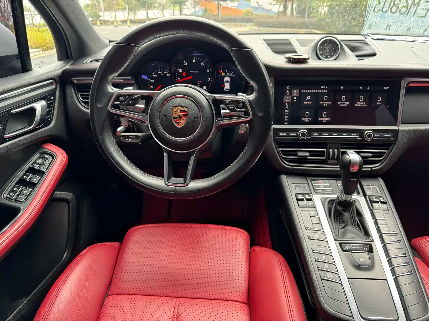 Porsche Macan 2018 Macan 2.0T фото 6