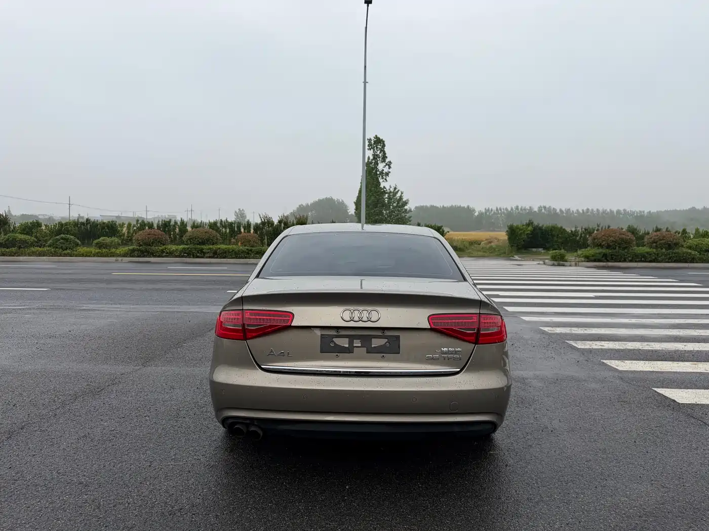 Audi A4L 2013 35 TFSI Automatic Standard фото 8