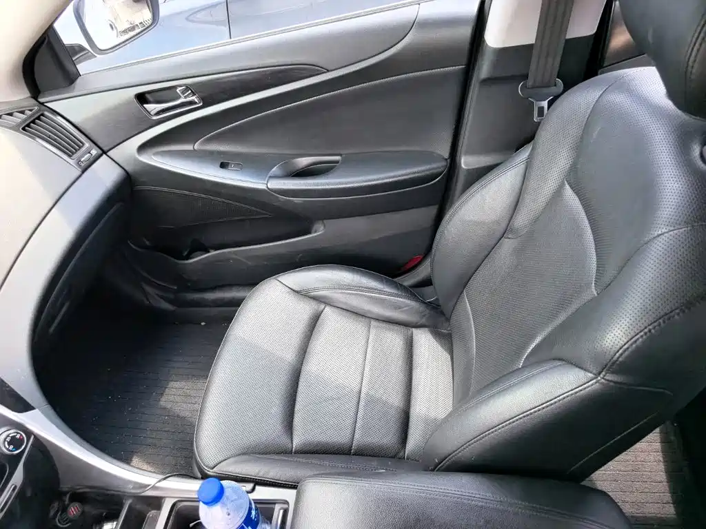 Hyundai Sonata 2014 2013 2.0L Automatic Luxury Edition