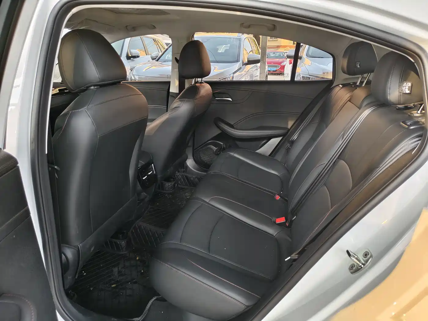 Roewe i5 2026 2026 1.5L CVT Luxury